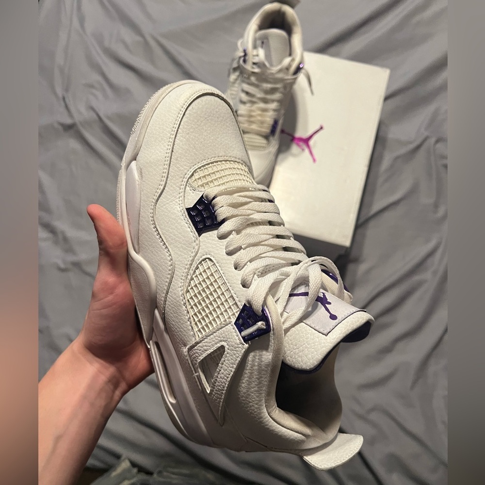 Jordan 4 metallic purple